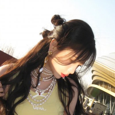 哈啦美容院